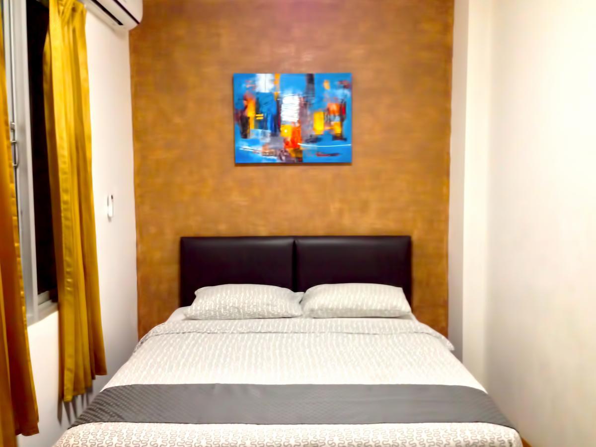 Tator Hotel Giacarta Esterno foto